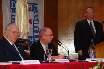 A destra Julio Loredo, presidente della TFP italiana