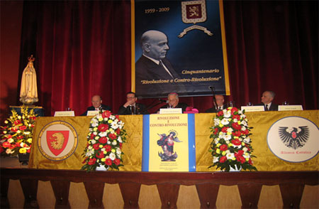 50 anni di "Rivoluzione e Contro-Rivoluzione"